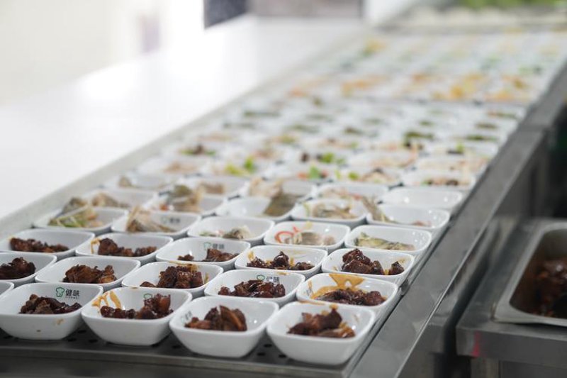学校食堂承包